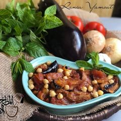 A picture of Maghmour#Cheakpeas_eggplant_stew.