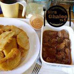 A picture of Golden yam with pp soup.