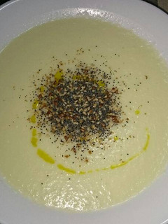 Una foto de Sopa fría de melón ligera