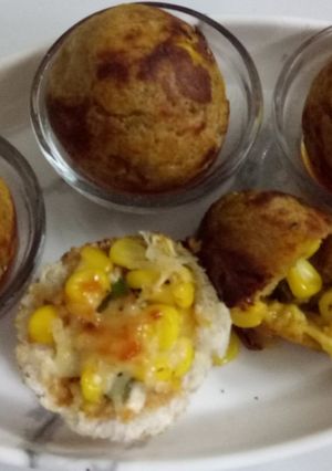 A picture of Corn cheese bombs.