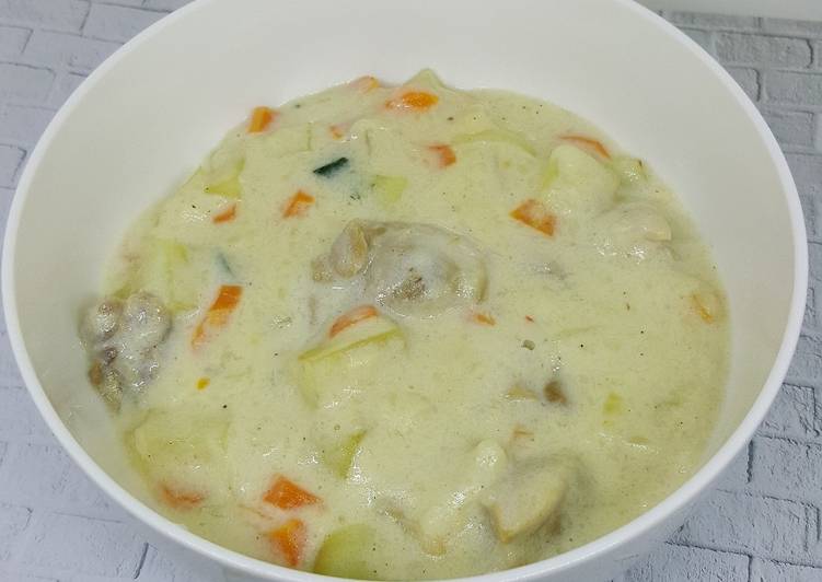 Sop creamy kentang ayam