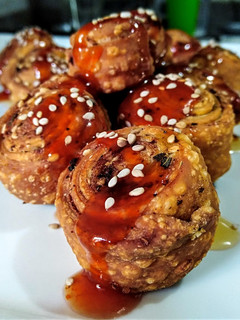Una foto de ROLLOS De Chorizo Español y Orégano...!