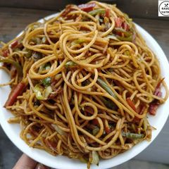 A picture of Veggie Chowmein.