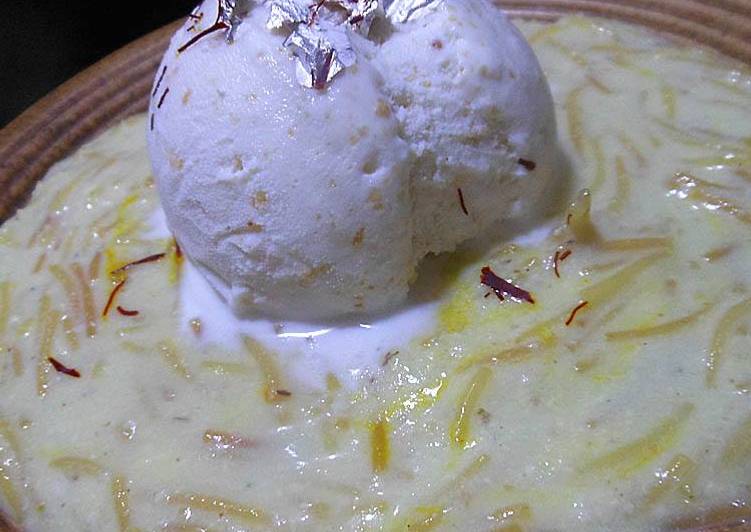 Sevaiiyan Topped with Mava Ice Cream