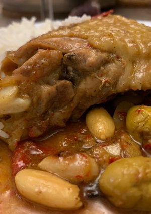 Une photo de Poulet au citron confit