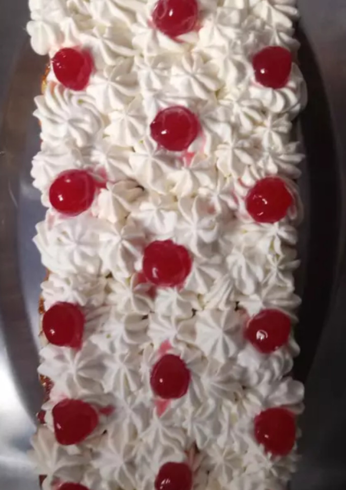 Una foto de Postre helado navideño
