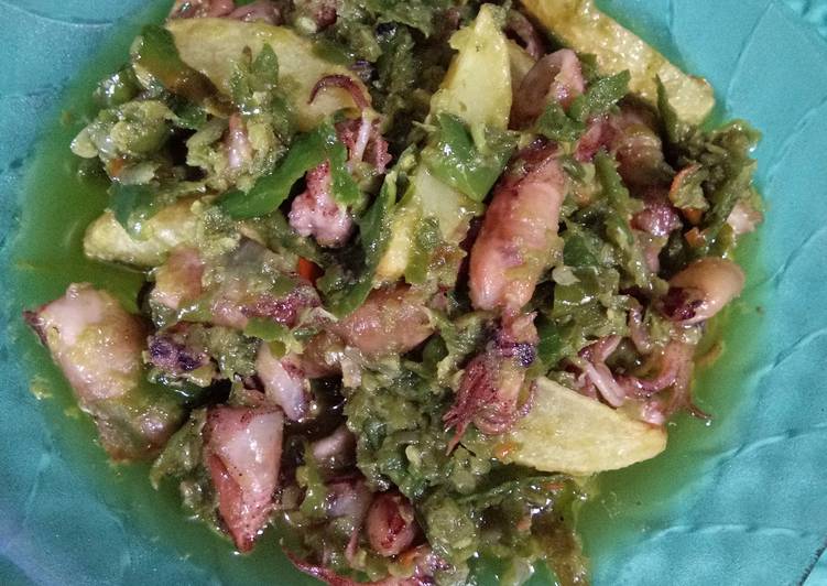 Resep Cumi 'Cabe Ijo' oleh Helena Mayang - Cookpad