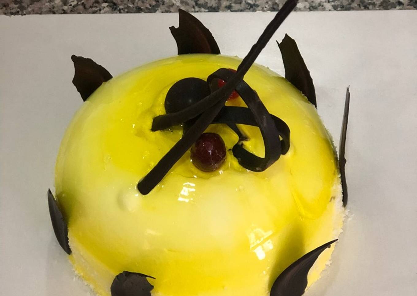 Mango gel cake