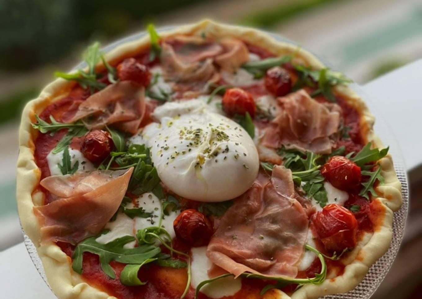 Pizza con burrata