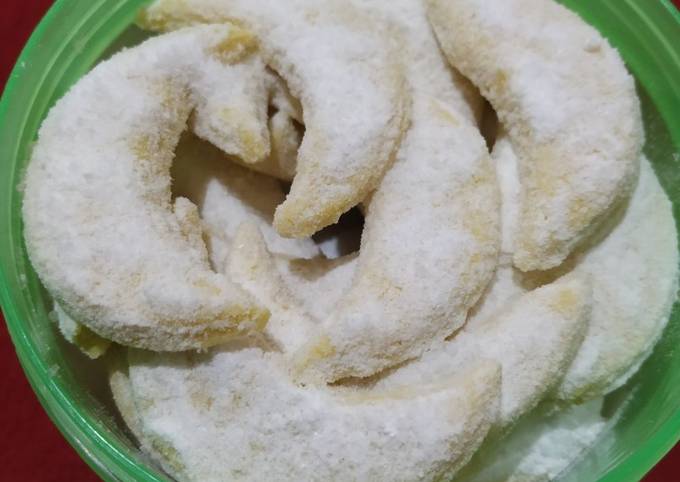 How to Prepare Tasty Putri salju lumer