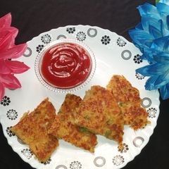 A picture of Veggie and Cheesy potato rosti.