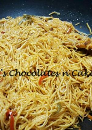 A picture of Hakka noodles.