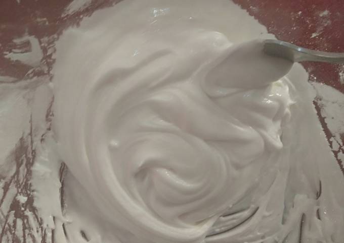 How to Make Homemade Royal icing