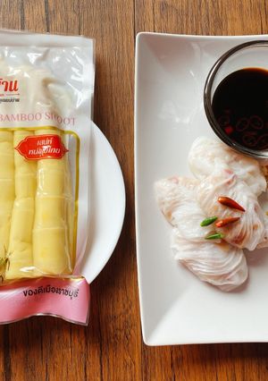 รูปของ ข้าวเกรียบปากหม้อ ไส้หน่อไม้ By แม่บ้าน