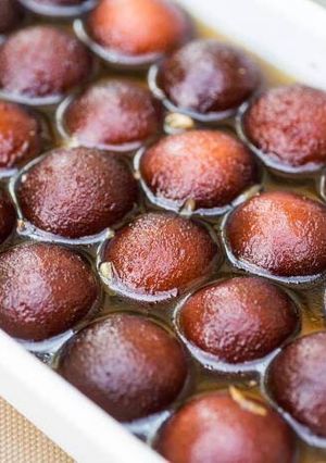 A picture of Gulab Jamun (Instant Mix).