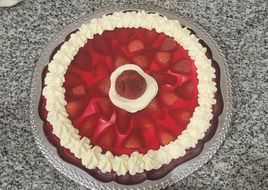Tarta de frutillas y crema 🍓