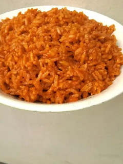 A picture of Cheap jellof rice.