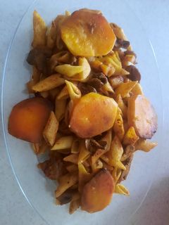عکسی از دستور ماکارونی گیاهی (قارچ و سیب زمینی)