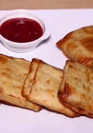 A picture of Creamy Box patties.