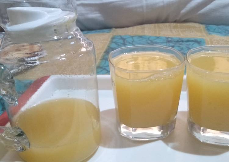 Recipe of Quick Mosambi juice