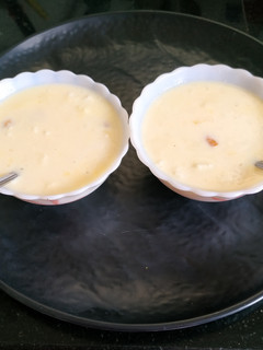 பன்னீர் கஸ்டர்ட் பாயசம் (Paneer Custard Payasam Recipe in Tamil) செய்முறை முக்கிய புகைப்படம்