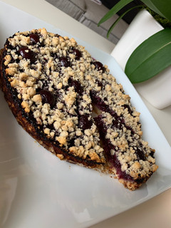 Diabetikus cseresznyés morzsa süti🍒 recept fotója