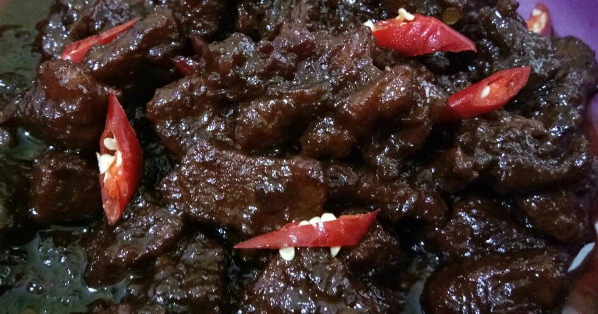 Resep Tumis daging sapi pedas manis oleh indah Wigatiningrum Cookpad