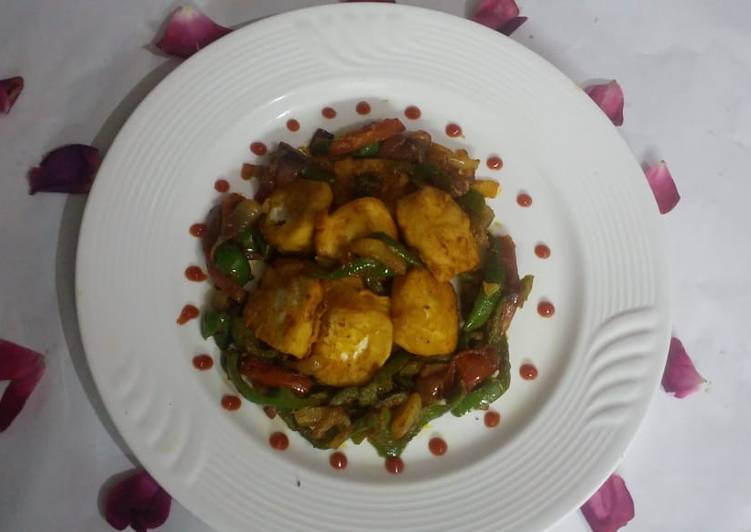 Fried chilli paneer