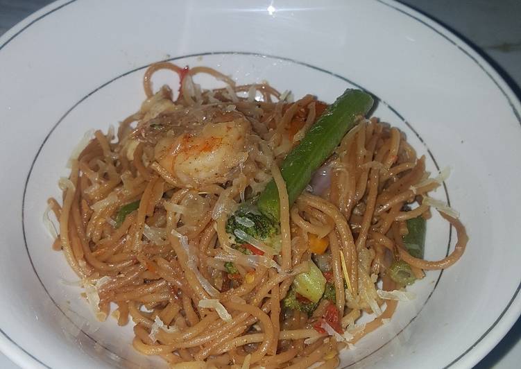 Simple Way to Prepare Award-winning Fried spaghatti