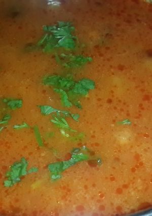 A picture of White peas curry.