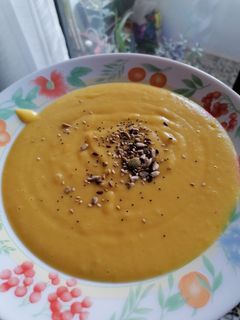 Una foto de Crema de puerro y patata