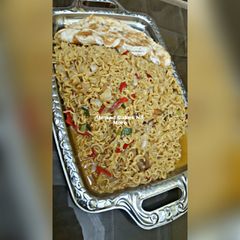 A picture of Special soup noodles.