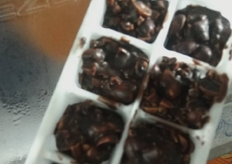 Coklat kacang Silverqueen