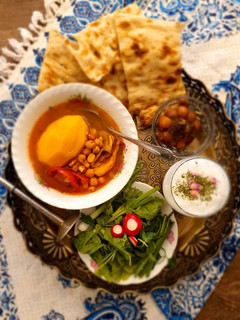 عکسی از دستور آبگوشت🥔🍅