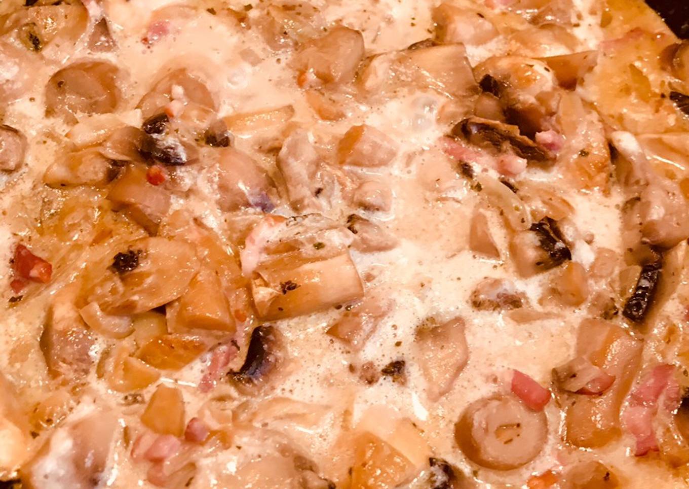 Champignons sauce aux allumettes