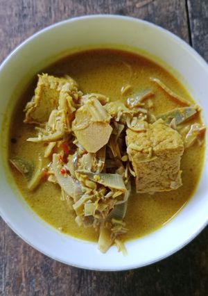 Foto resep Gulai Jantung Pisang dan Tahu