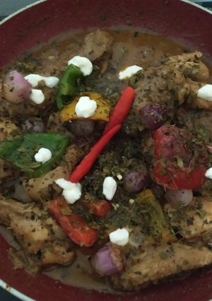 A picture of Chicken butter masala.