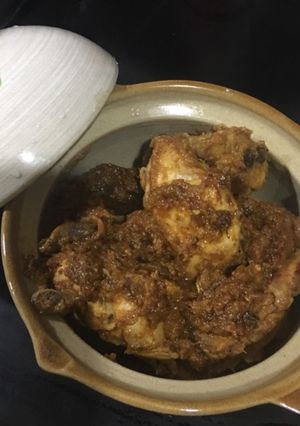 A picture of Chicken Bhuna Masala.