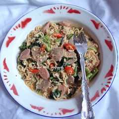 A picture of Mi Kangkung Bumbu Seblak.