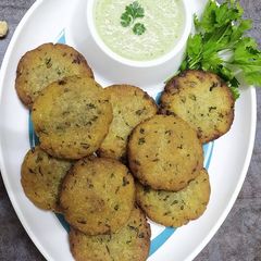 Soyabean tikki / cutlet A picture of Soyabean tikki / cutlet.