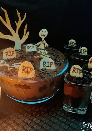 A picture of Graveyard chocolate mousse cake parfait.