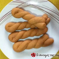 A picture of Cinnamon braids.