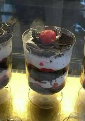 A picture of Blackforest Glass Dessert.