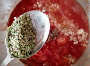 Una foto de Salsa para pizza Sin cocción