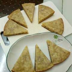 รูปของ Bolu pisang mejikom