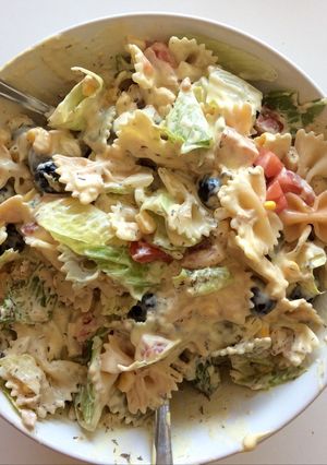 Foto principal de Ensalada de pasta con mahonesa de curry