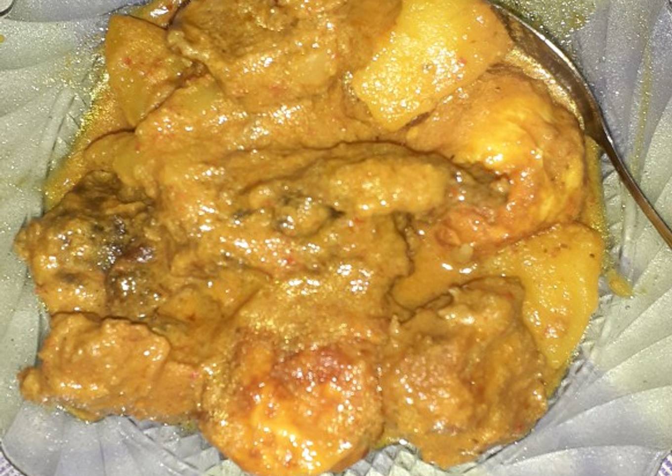 Rendang daging, telur dan kentang