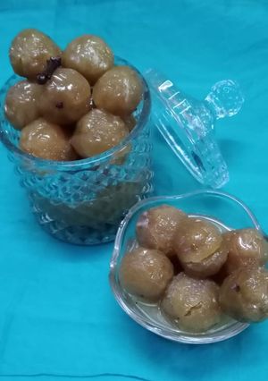 A picture of Amla murraba.