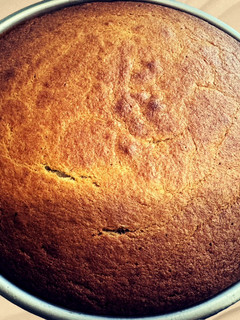 A picture of Banana Lemon Cake.