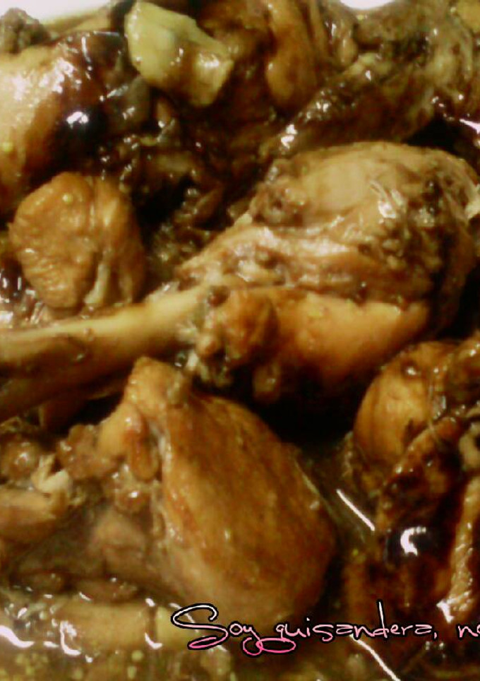 Una foto de Pollo con crema de vinagre de Módena, miel y mostaza